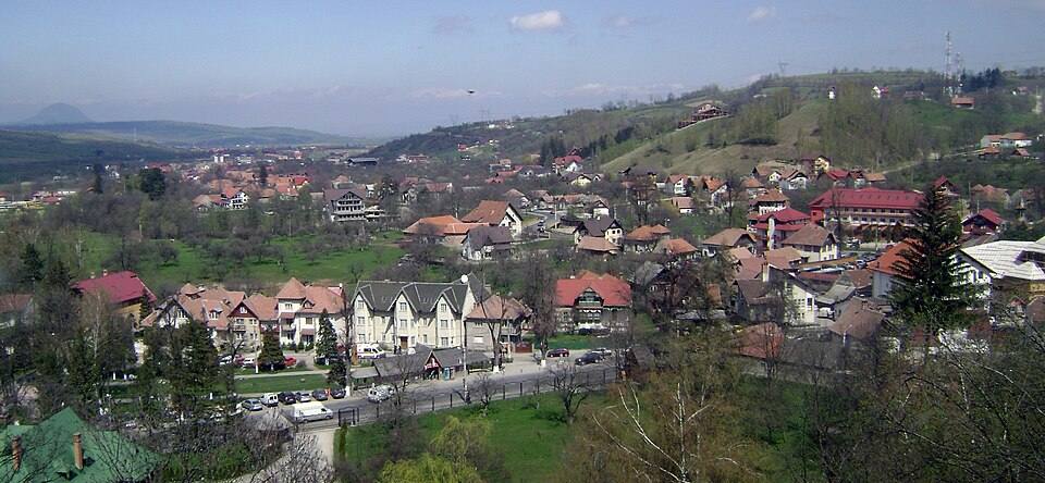 Bran overview bgiu — travel photo of Bran, Brașov