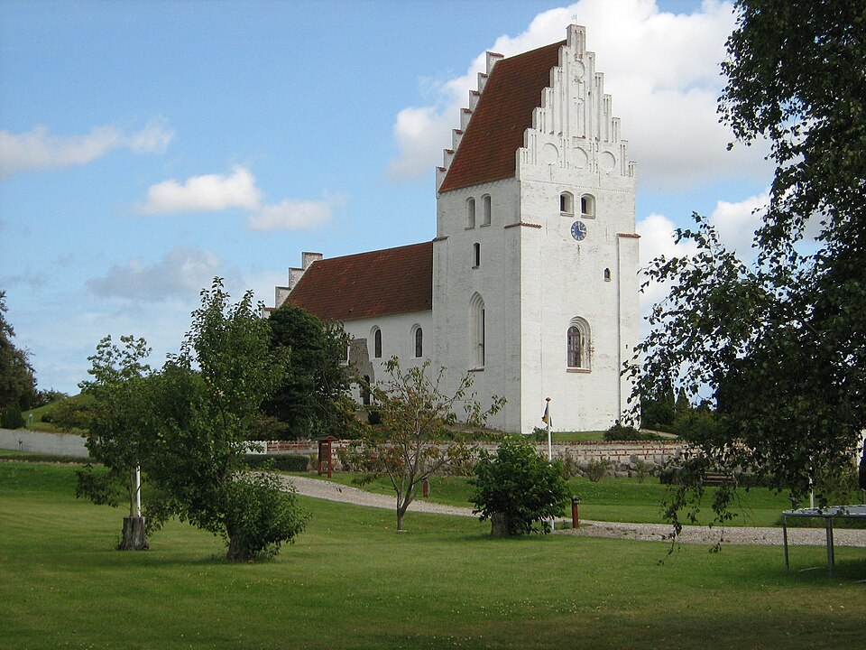 Elmelunde-Church — travel photo of Elmelunde, Møn