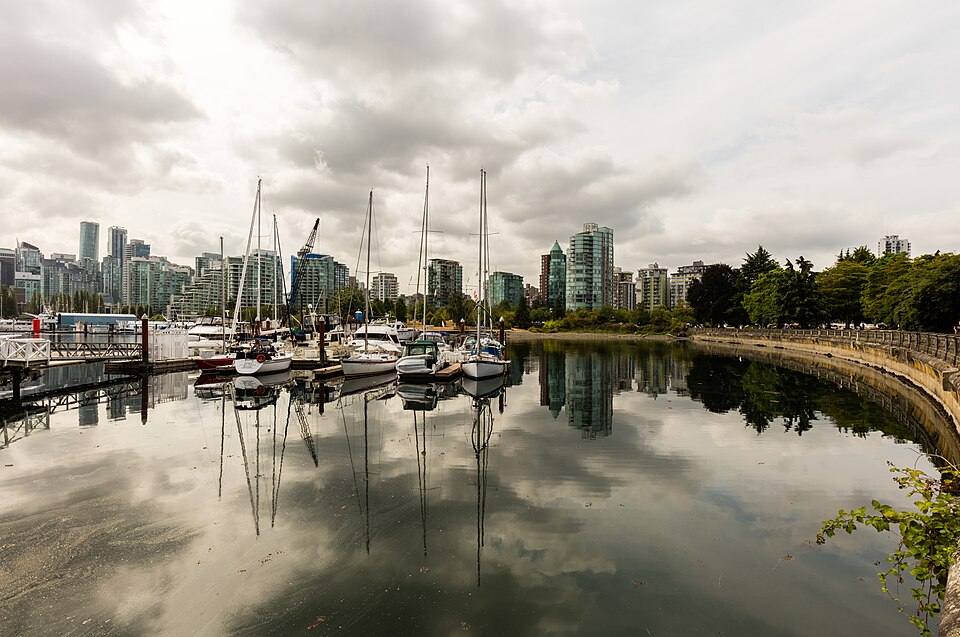 Vista de Vancouver desde el parque Stanley, Canadá — travel photo of Vancouver