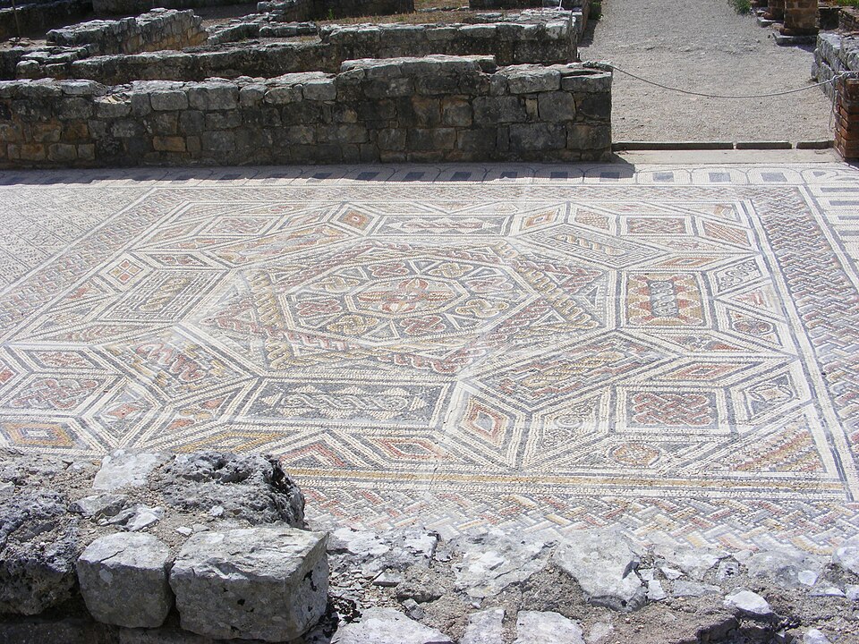 Ruínas de Conímbriga - Mosaico 6 — travel photo of Conímbriga, Coimbra