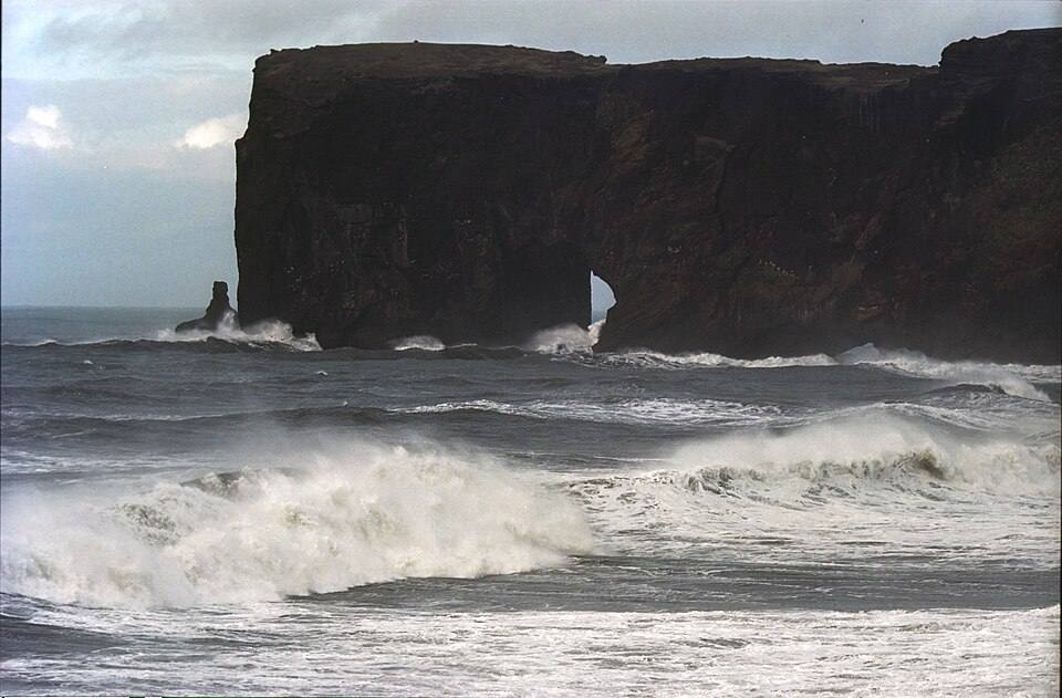 Dyrhólaey01(js) — travel photo of Dyrhólaey, South Coast & Vík