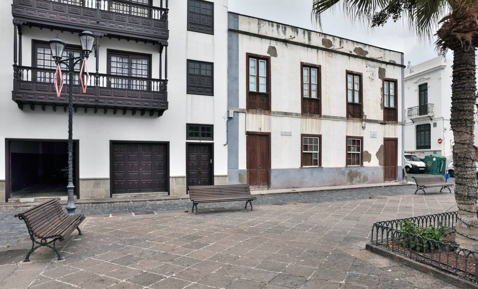Garachico - plaza Juan González de la Torre — travel photo of Garachico