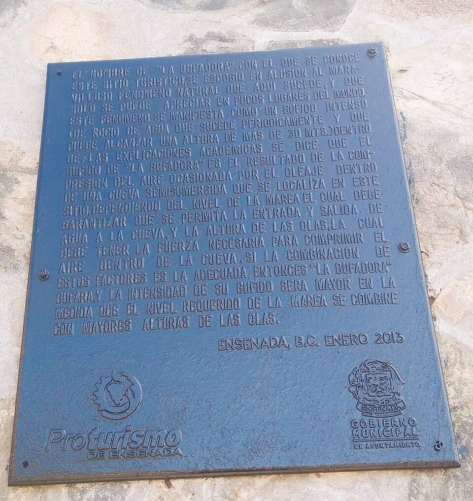 Placa en La Bufadora, Ensenada, Baja California — travel photo of La Bufadora, Ensenada