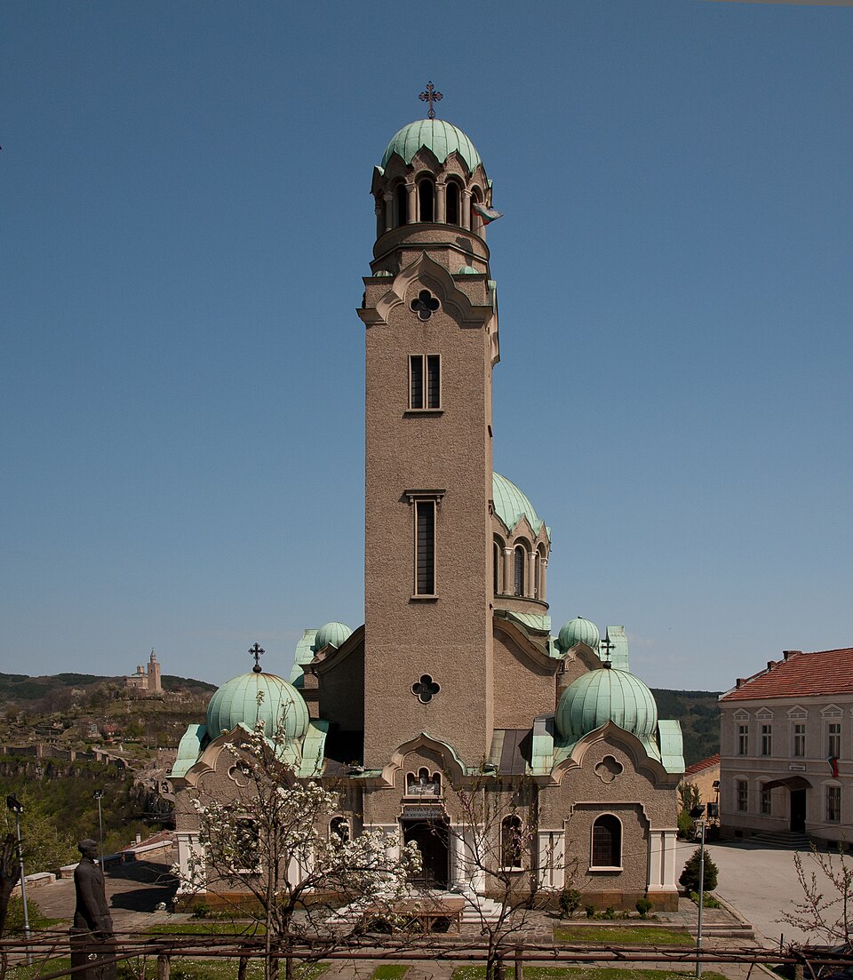 Veliko-Tarnovo-Cathedral 2 — travel photo of Veliko Tarnovo, Bulgaria