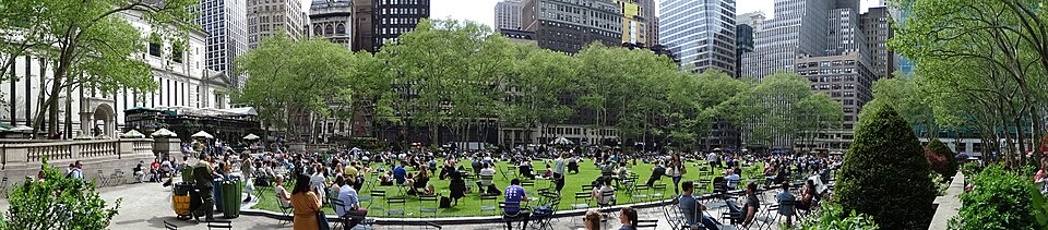 Panorama of Bryant Park - Midtown Manhattan - New York City - USA ( ) — travel photo of Bryant Park, Midtown Manhattan