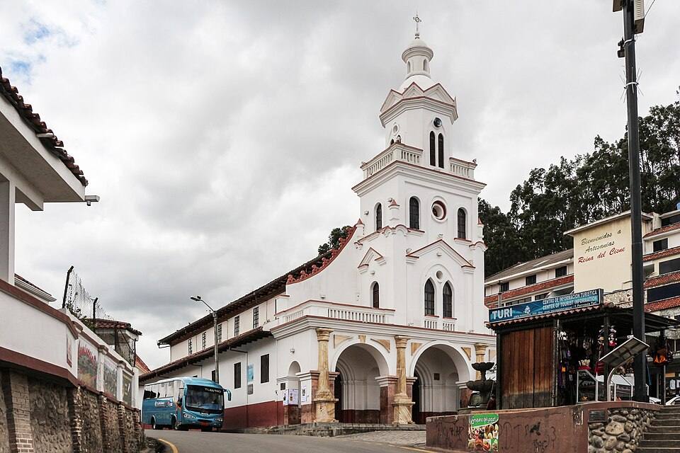 Iglesia de Turi, Cuenca — travel photo of Cuenca