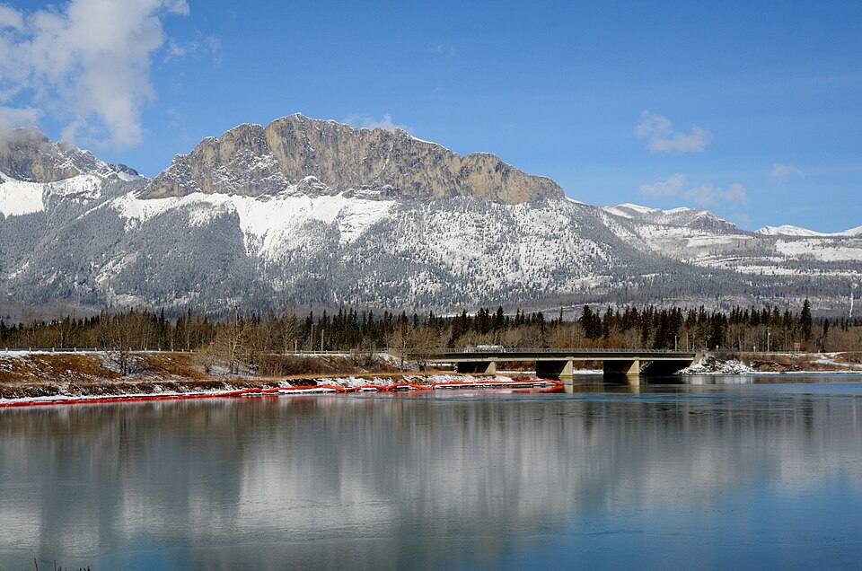 Kananaskis Dam - (3) — travel photo of Kananaskis, Banff & Lake Louise