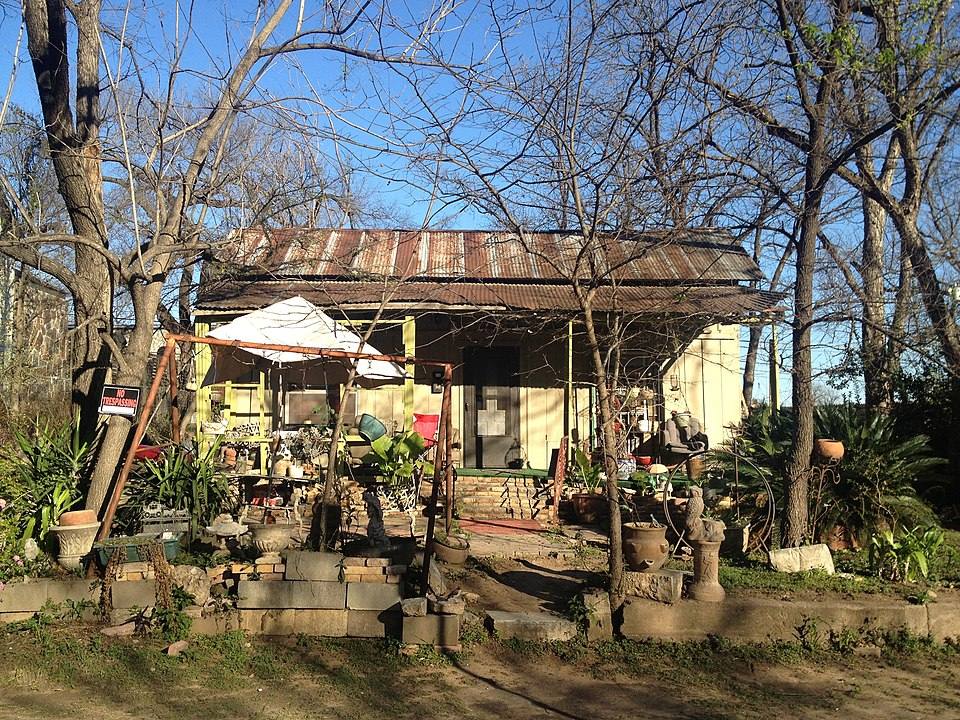 Ramshackle on Rainey Street — travel photo of Rainey Street, Austin