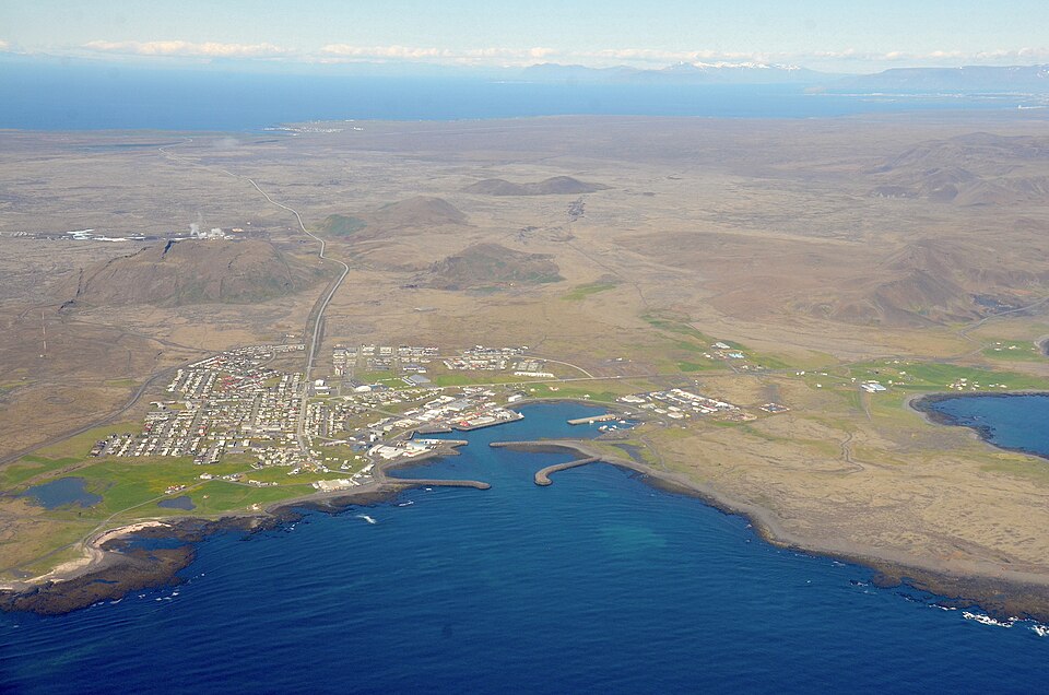 Aerial view of Grindavík, Hópsnes and mountains — travel photo of Grindavík, Blue Lagoon & the Reykjanes Peninsula
