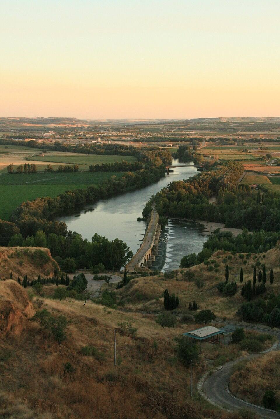 Puente de Toro (Zamora) - -Aug- - by Stromare — travel photo of Toro, Zamora