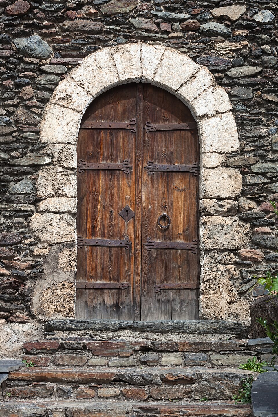 Door of the church of Sant Serní de Llorts. Ordino. Andorra — travel photo of Llorts, Ordino