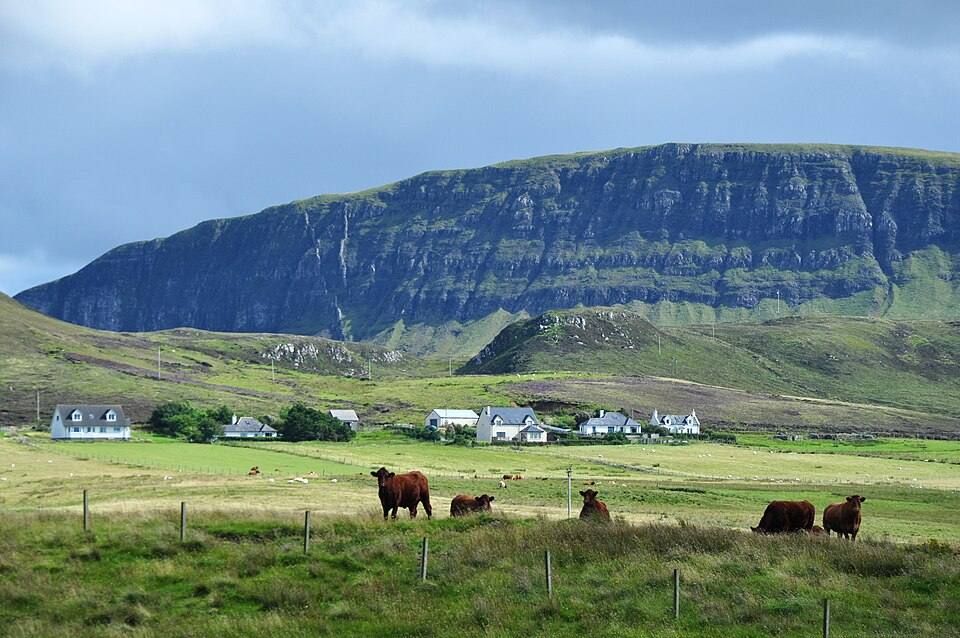 Scotland, Isle of Skye, Trotternish, Heribusta — travel photo of Trotternish, The Isle of Skye & the Highlands
