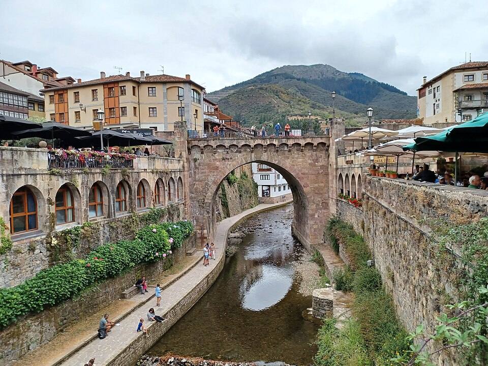 Potes, Cantabria — travel photo of Potes, Cantabria