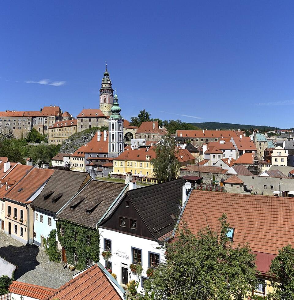 View from Seminární zahrada, Český Krumlov, Czechia — travel photo of Český Krumlov, Czechia