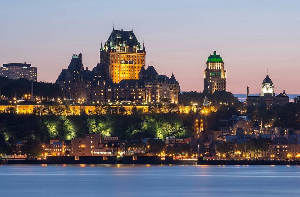 Québec city at night, view from Lévis city — travel photo of Québec City, Québec