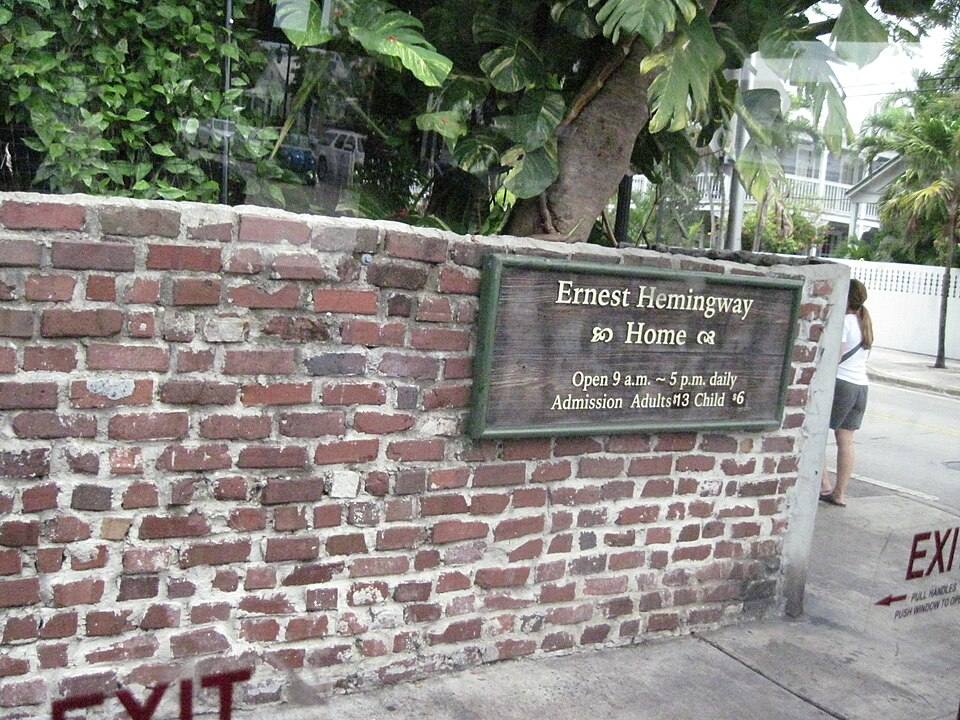Ernest Hemingway Home - sign — travel photo of Hemingway Home, Key West