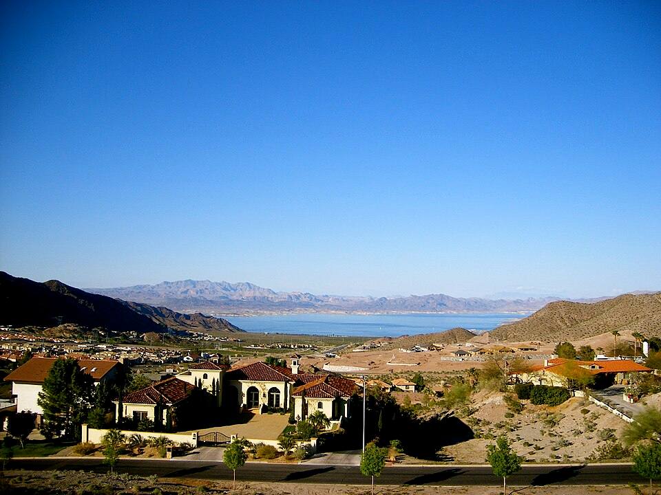 Boulder City, View of Lake Mead — travel photo of Lake Mead & Boulder City
