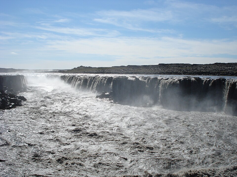 Dettifoss Selfoss — travel photo of Dettifoss & Selfoss