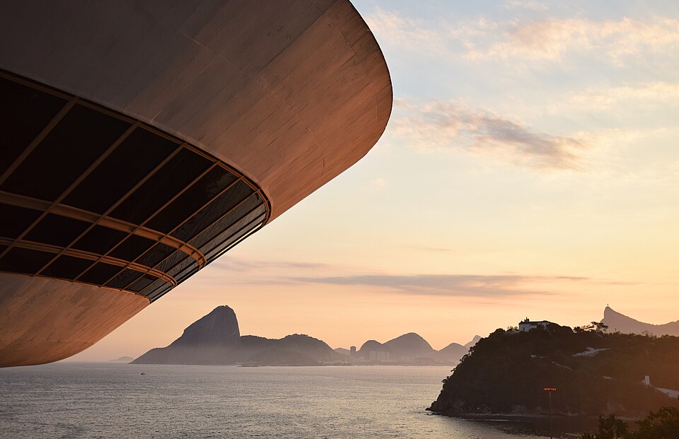 Vista Geral do Museu de Arte Contemporânea de Niterói... MAC — travel photo of Niterói