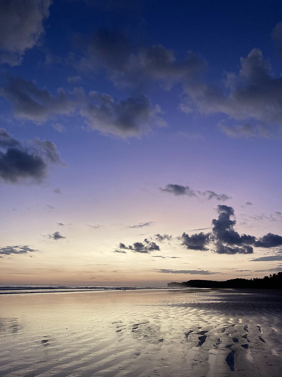 Sunset over Playa Uvita, Costa Rica — travel photo of Uvita