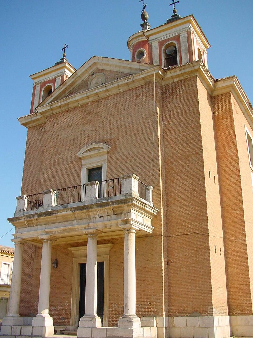 Ermita del Real Cortijo de San Isidro en Aranjuez — travel photo of Real Cortijo, Aranjuez