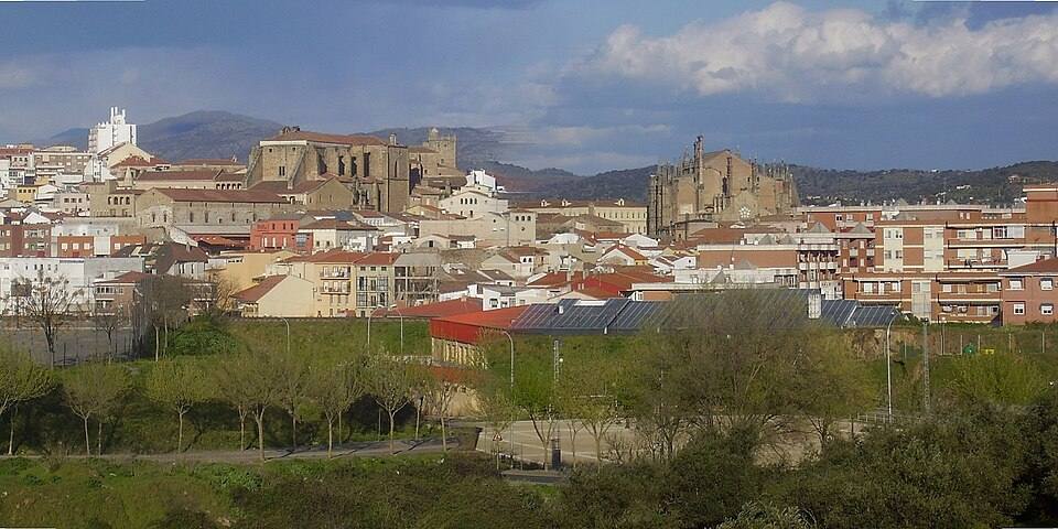 Plasencia-view-1 — travel photo of Plasencia, Cáceres